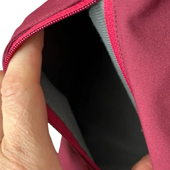 The North Face Women's Dark Red Ski Jacket - Picture 6 of 15